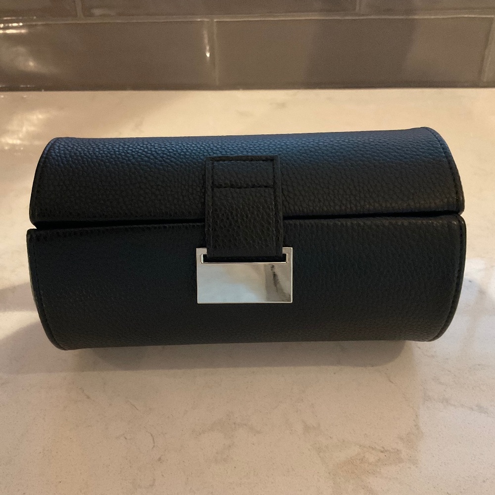 Bey-Berk Leather Sunglass holder Travel Roll